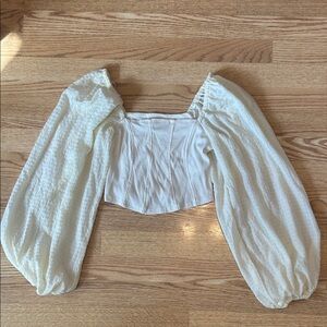 Urban Outfitters Claudia Cream Puff-Sleeve Crop Top Sz M Spring blouse